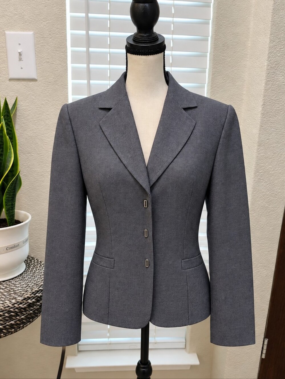 Women's Tailored Gray Blazer Jacket